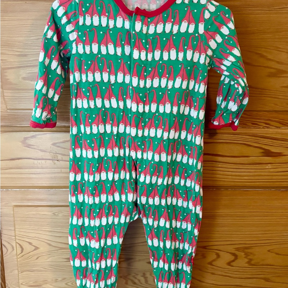 Magnetic Me modal Santa pajamas 6-9m
